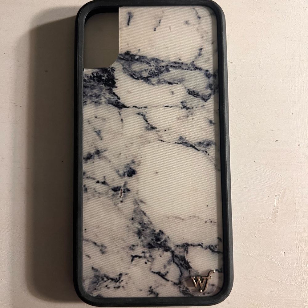Wildflower Marble case🤍🤍